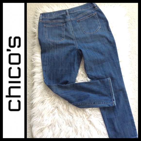 ⭐️SALE⭐️NWOT Chico’s So Slimming Girlfriend Crop Jean - Picture 6 of 8